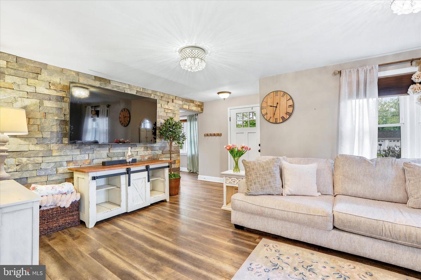 1216 Township Line Road photo 7