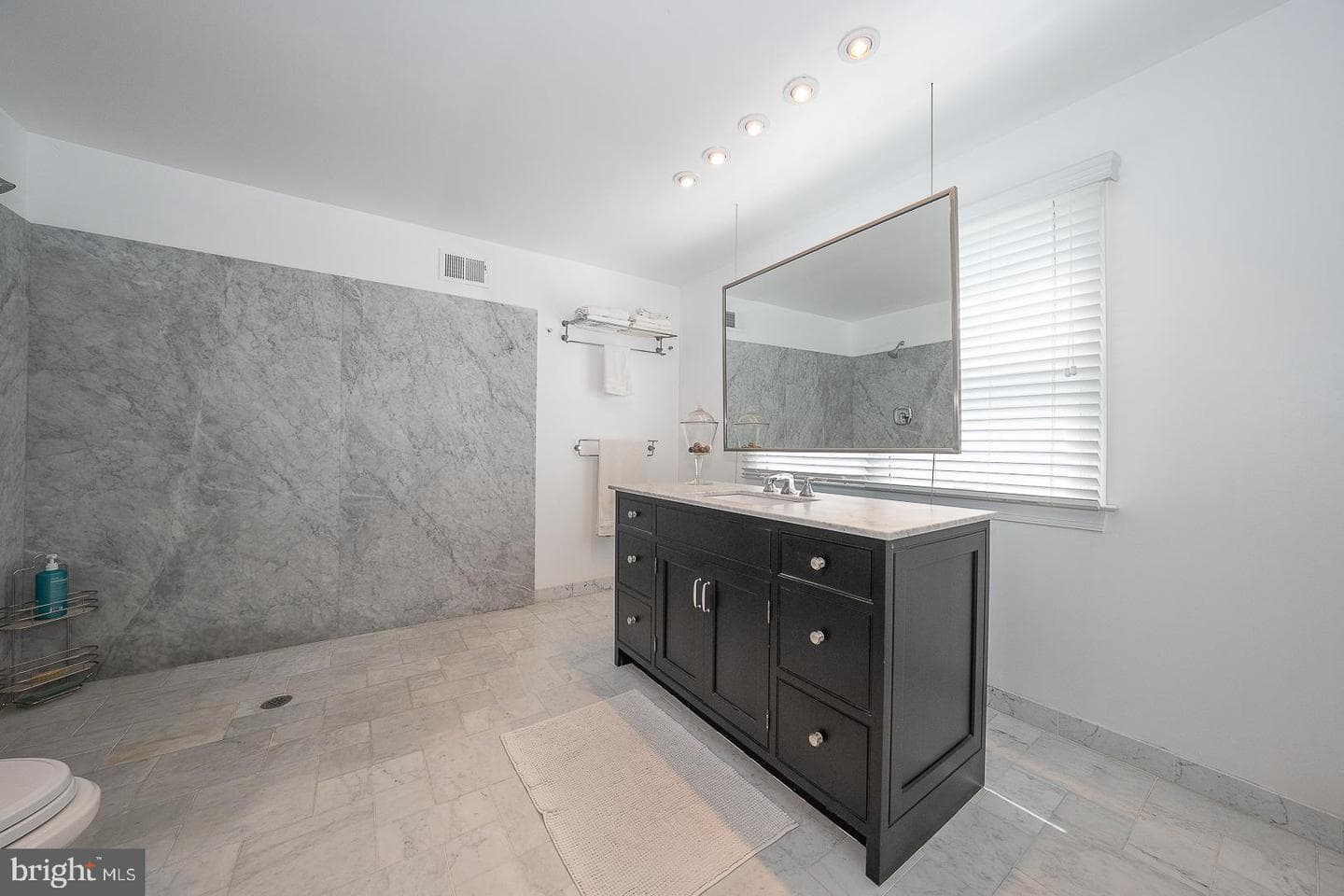 1421 Radbill Circle photo 41