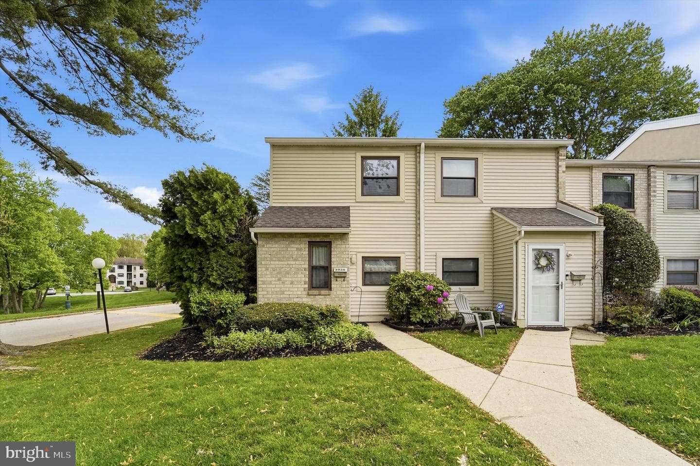 2030 Valley Drive #2030