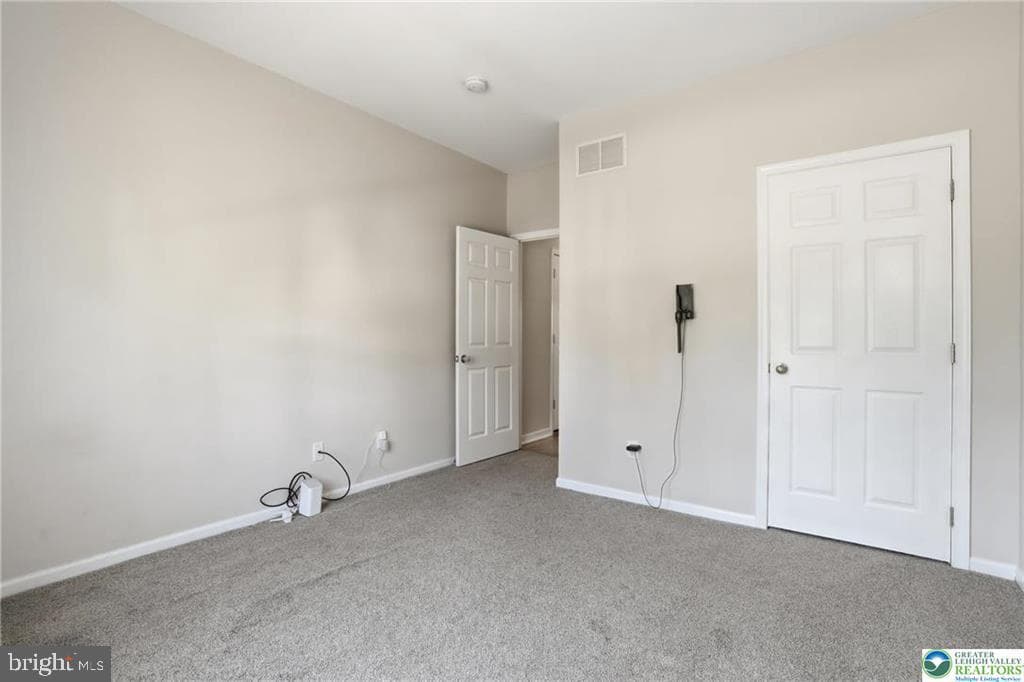 321 E 3rd Street photo 25