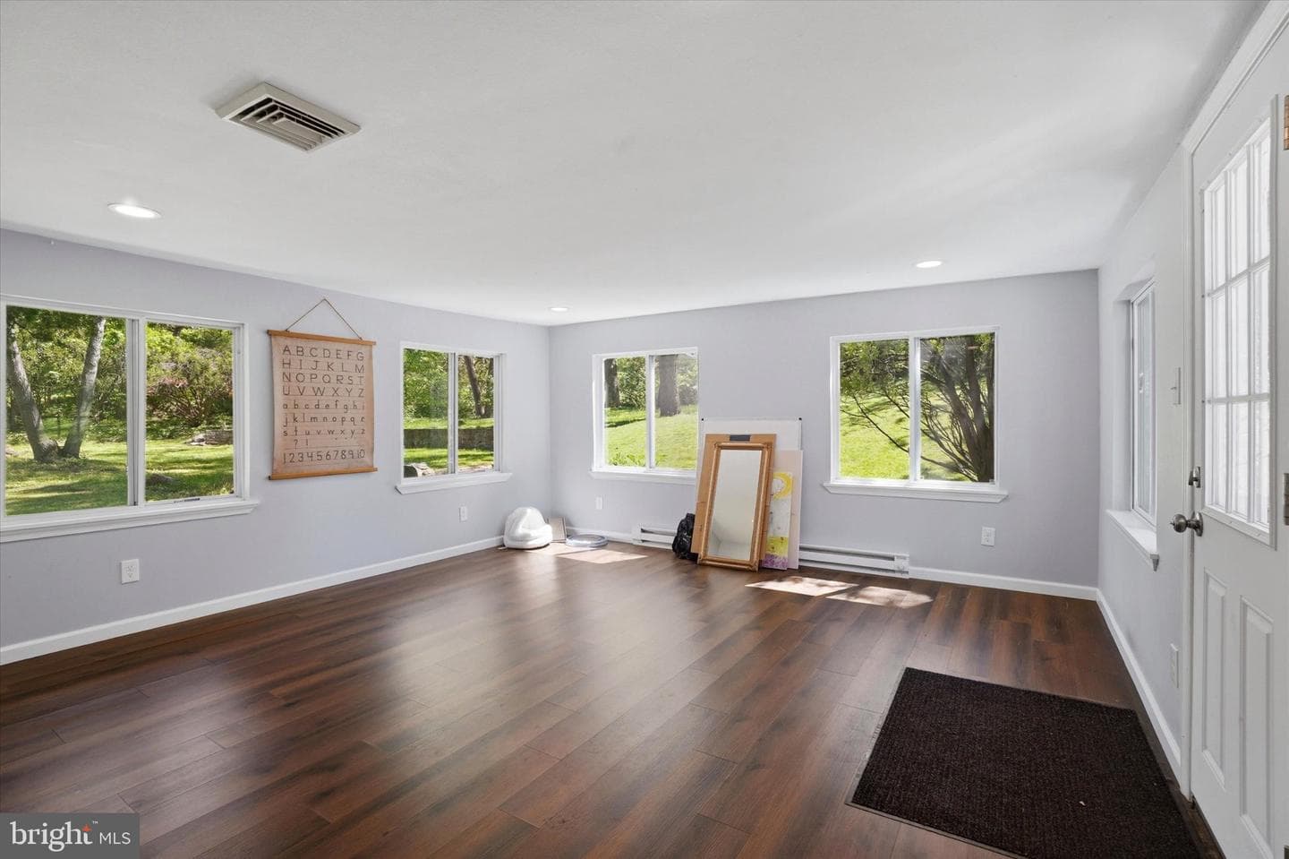 120 Farm Road photo 5