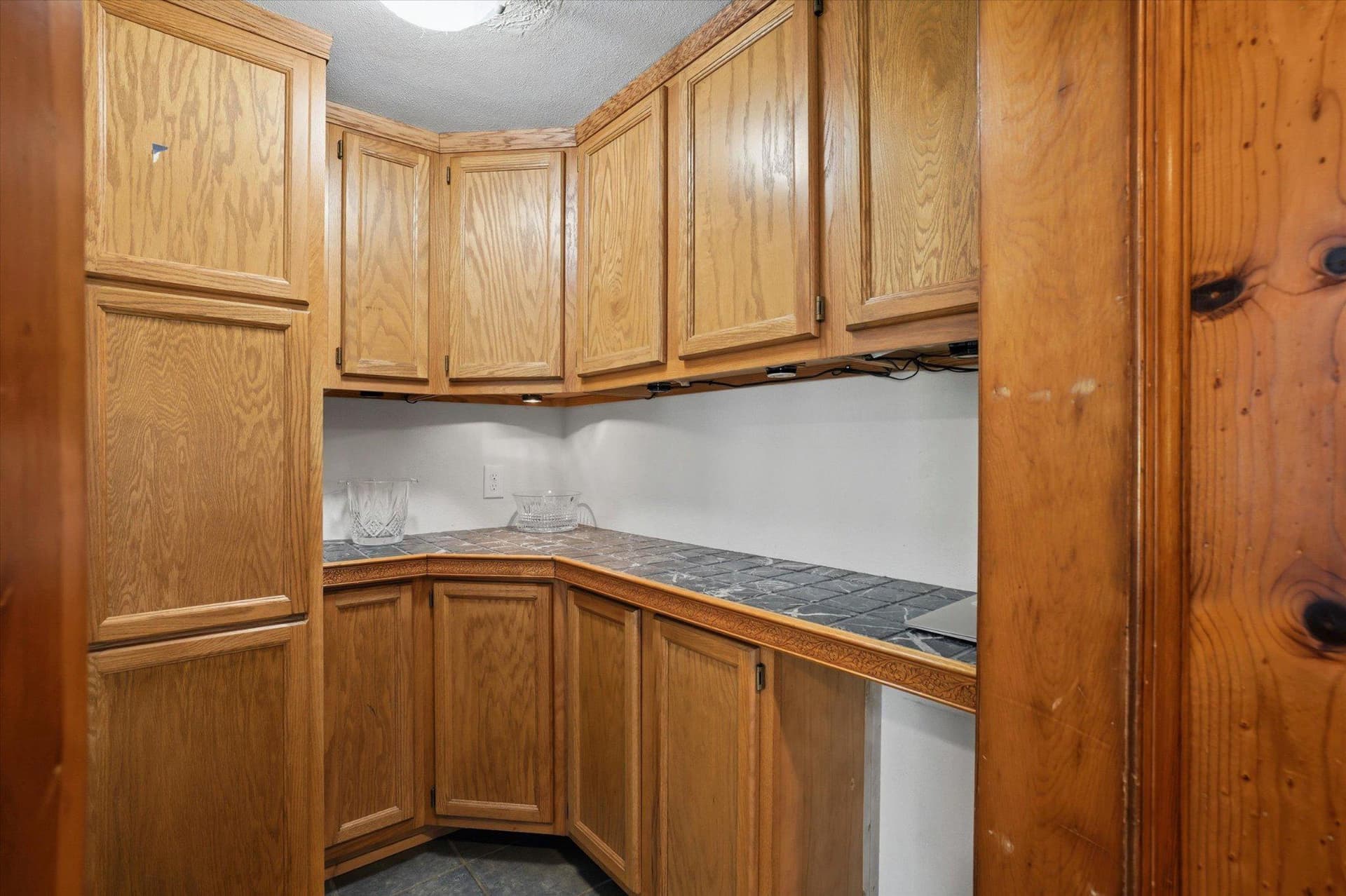 120 Farm Road photo 7