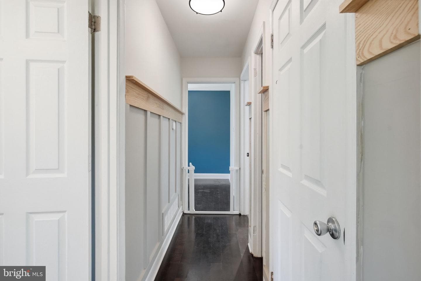60 Roberts Circle photo 14