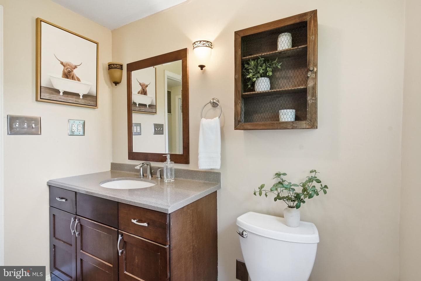 60 Roberts Circle photo 22