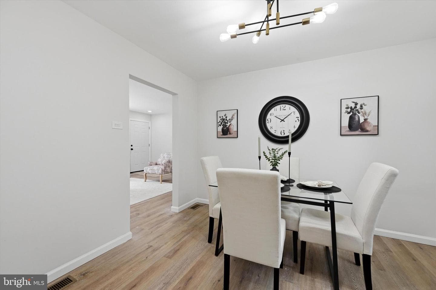 155 Glencrest Road photo 11