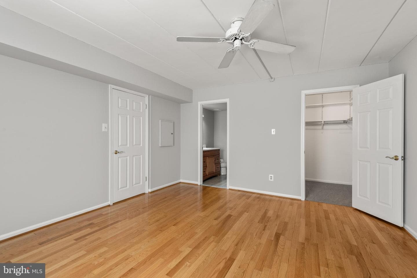 1210 Eagles Ridge Drive photo 17