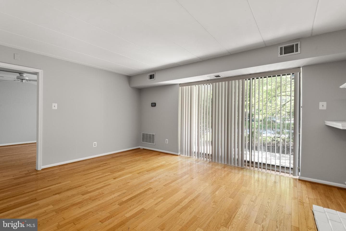 1210 Eagles Ridge Drive photo 6