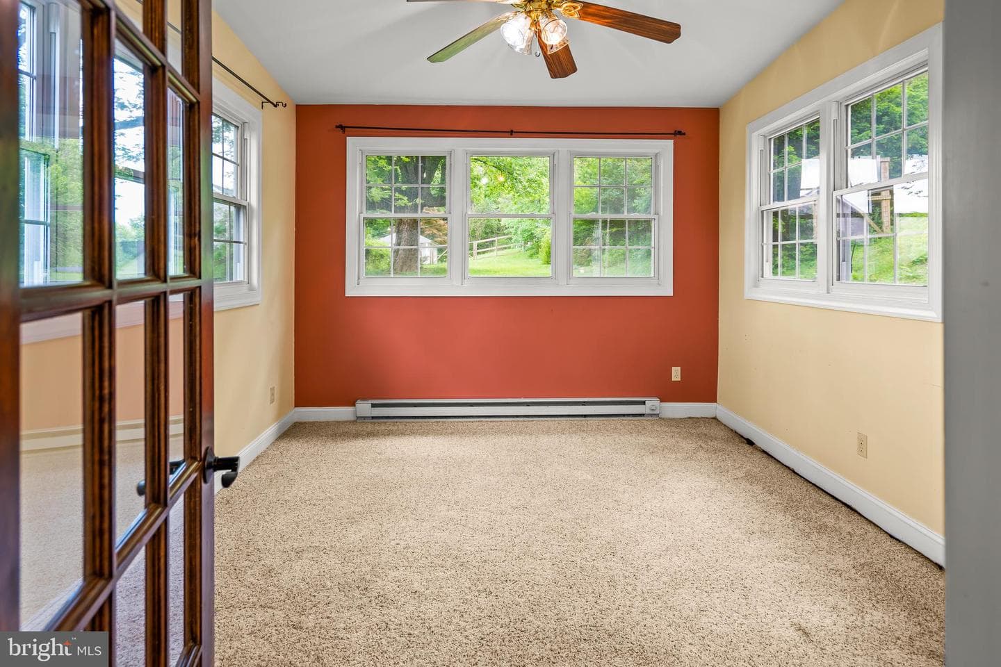 61 Bradley Avenue photo 16