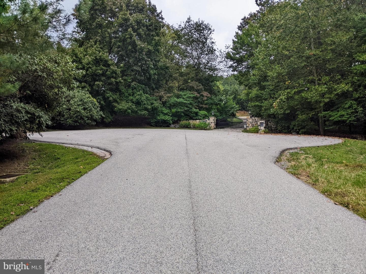 101 Burnt Mill Circle photo 3