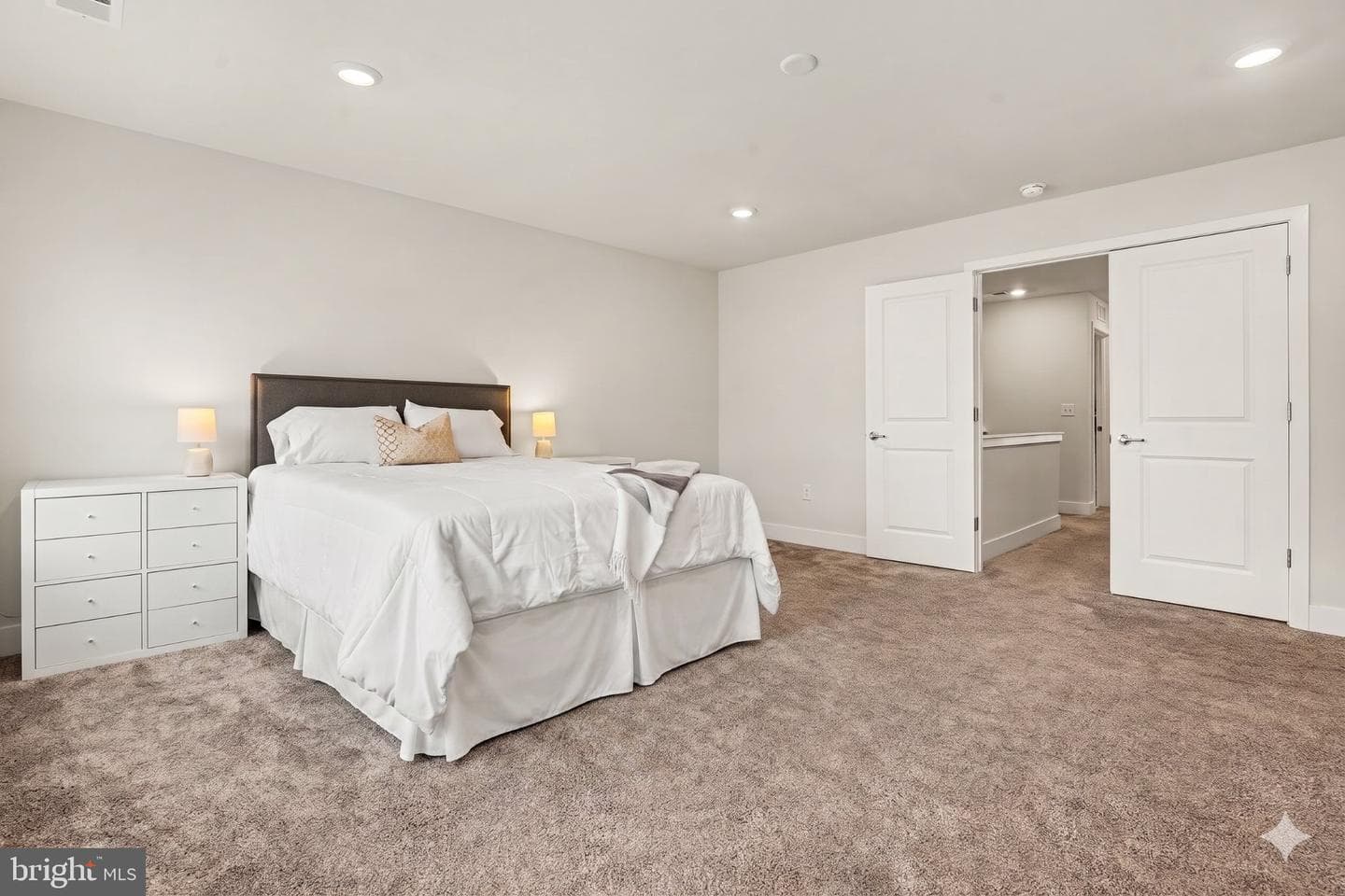 792 Ore Street photo 12