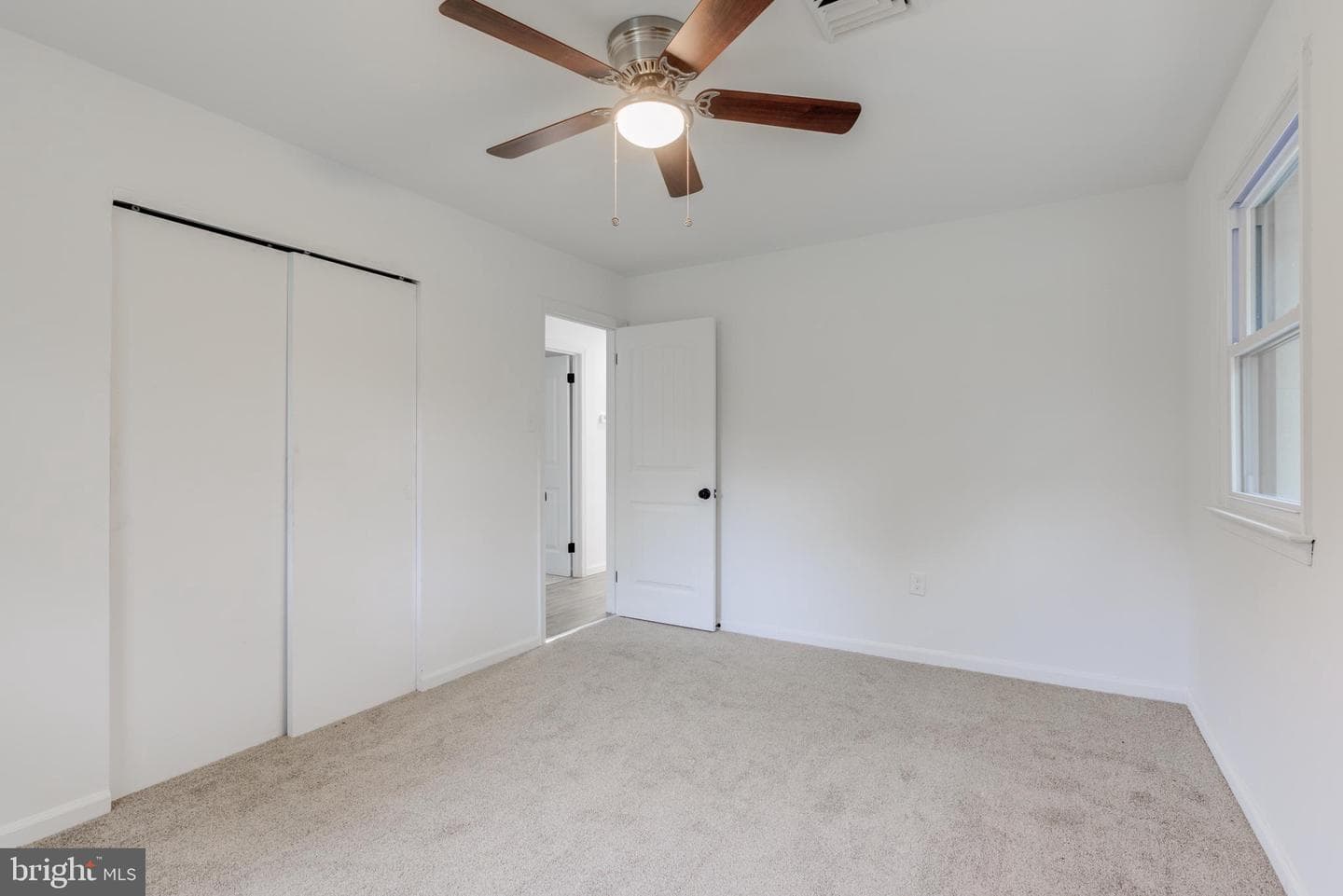 11 Prince Edwards Drive photo 31