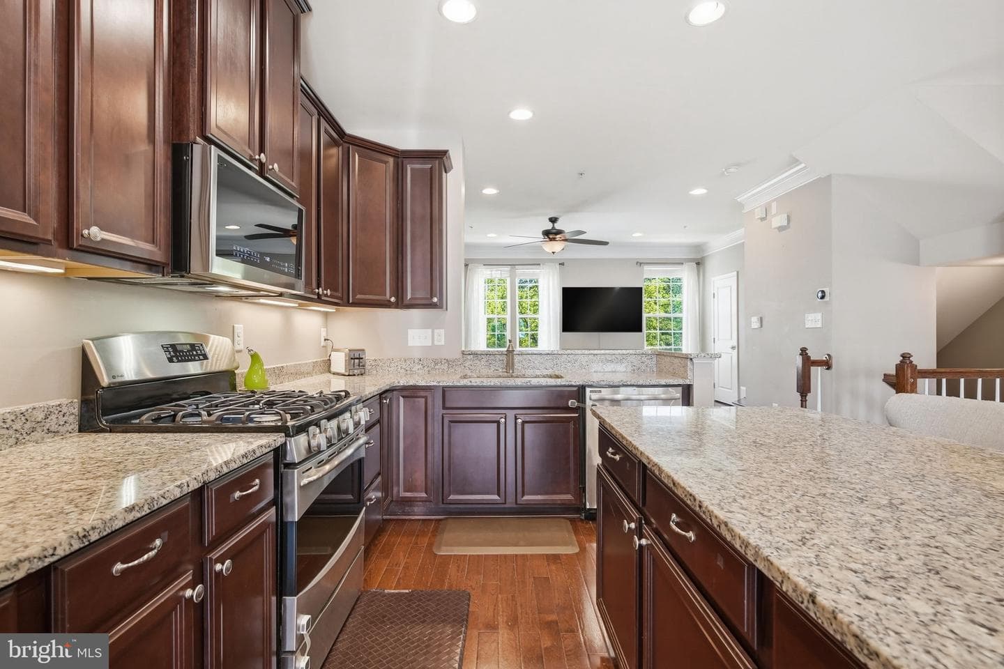 214 Ashburn Road #19 photo 10