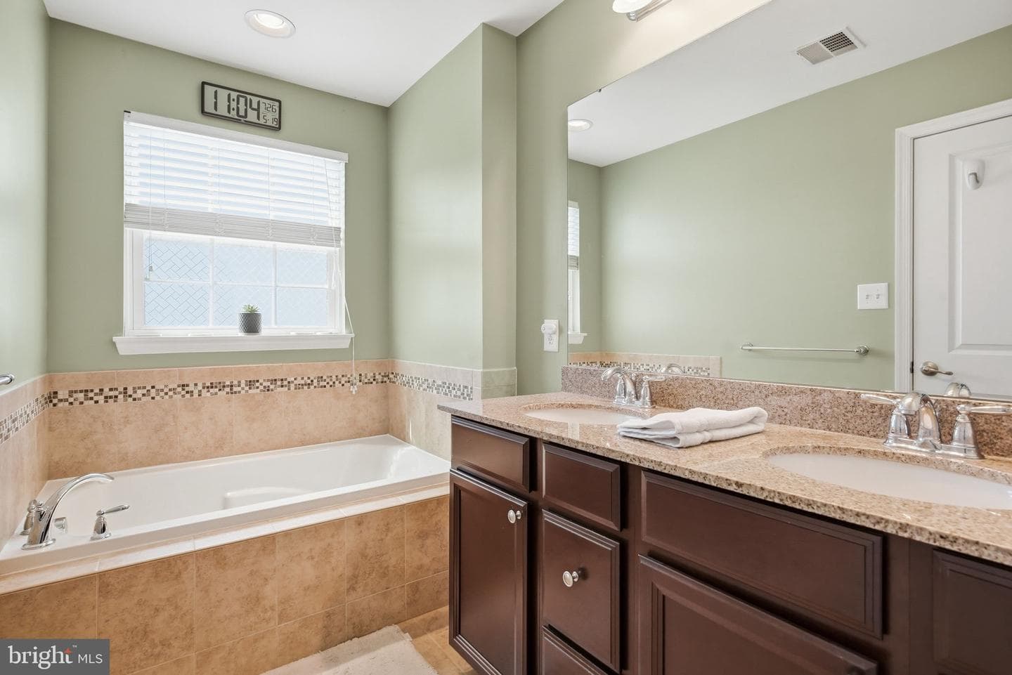 214 Ashburn Road #19 photo 27