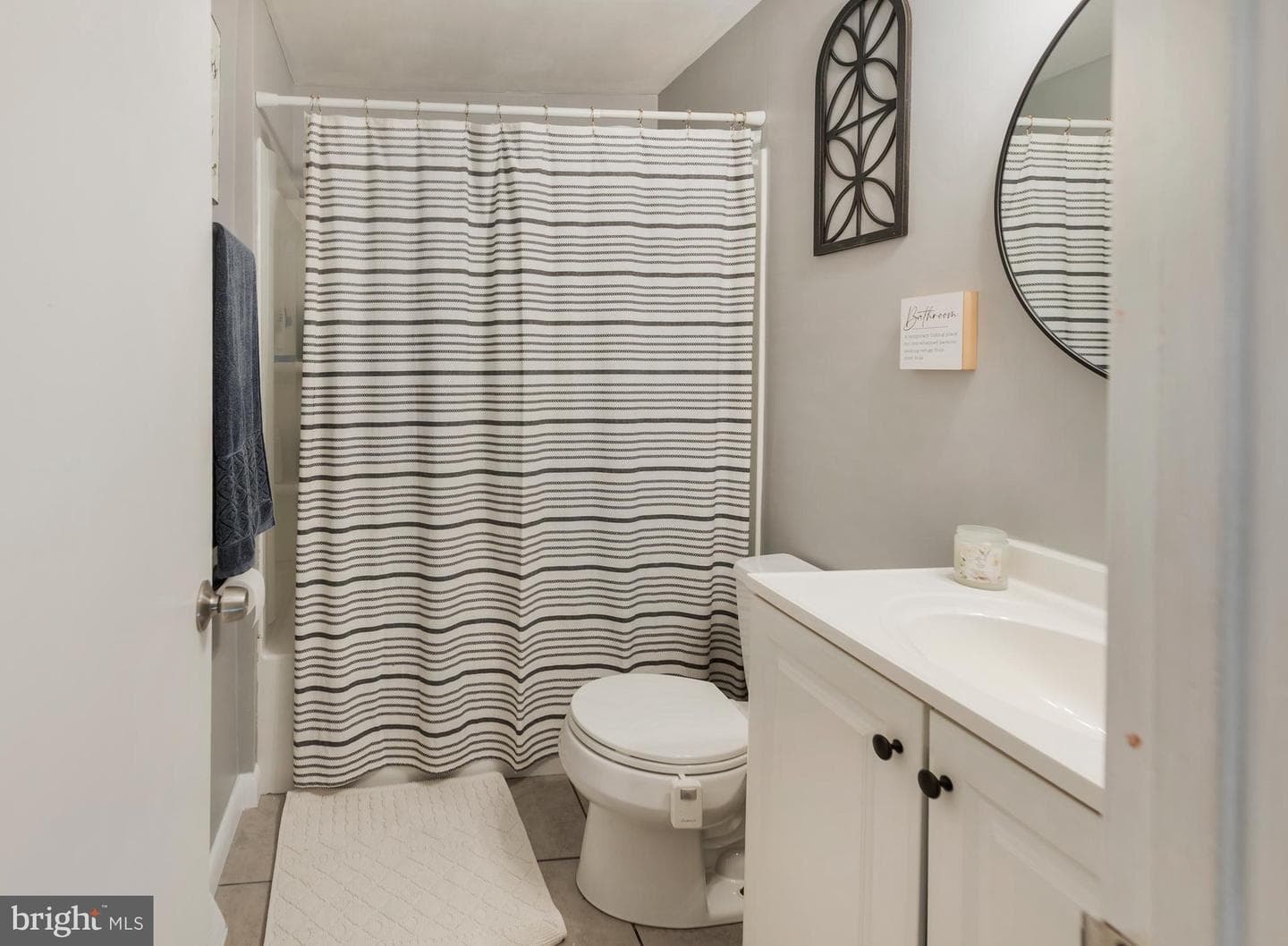 301 Dulles Drive photo 22