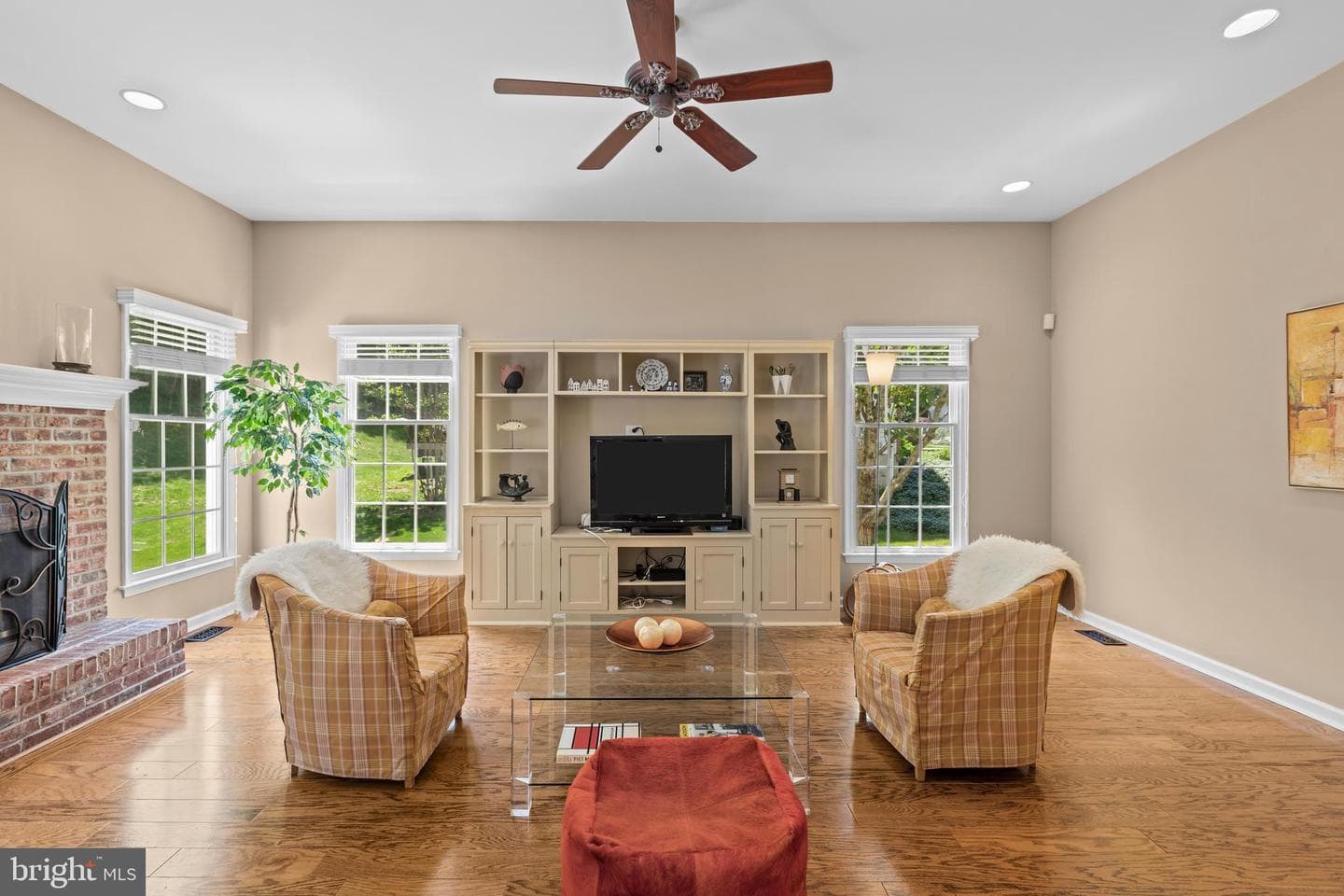 1353 Wooded Knolls photo 16
