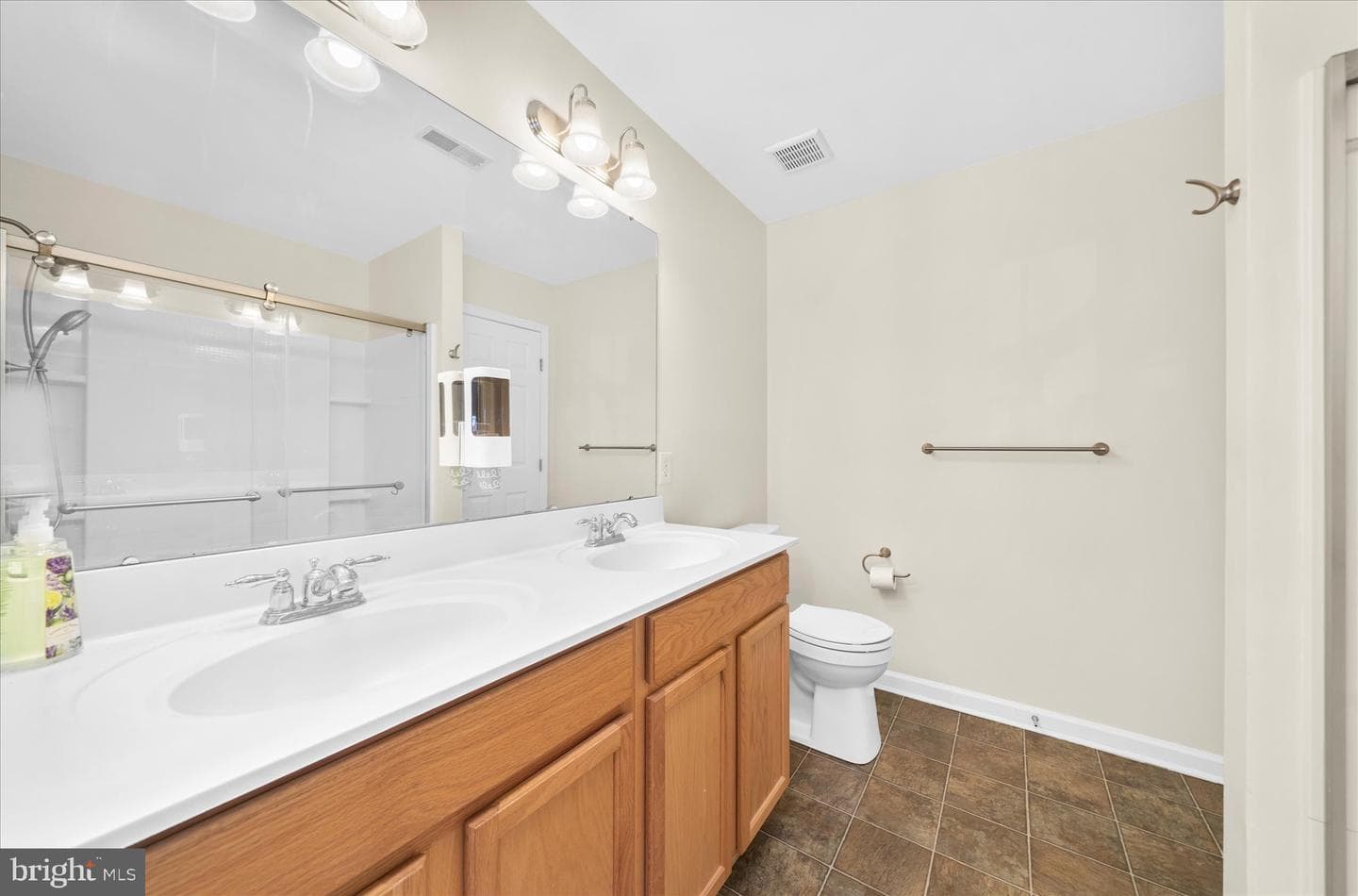 19 Bayberry Lane photo 26