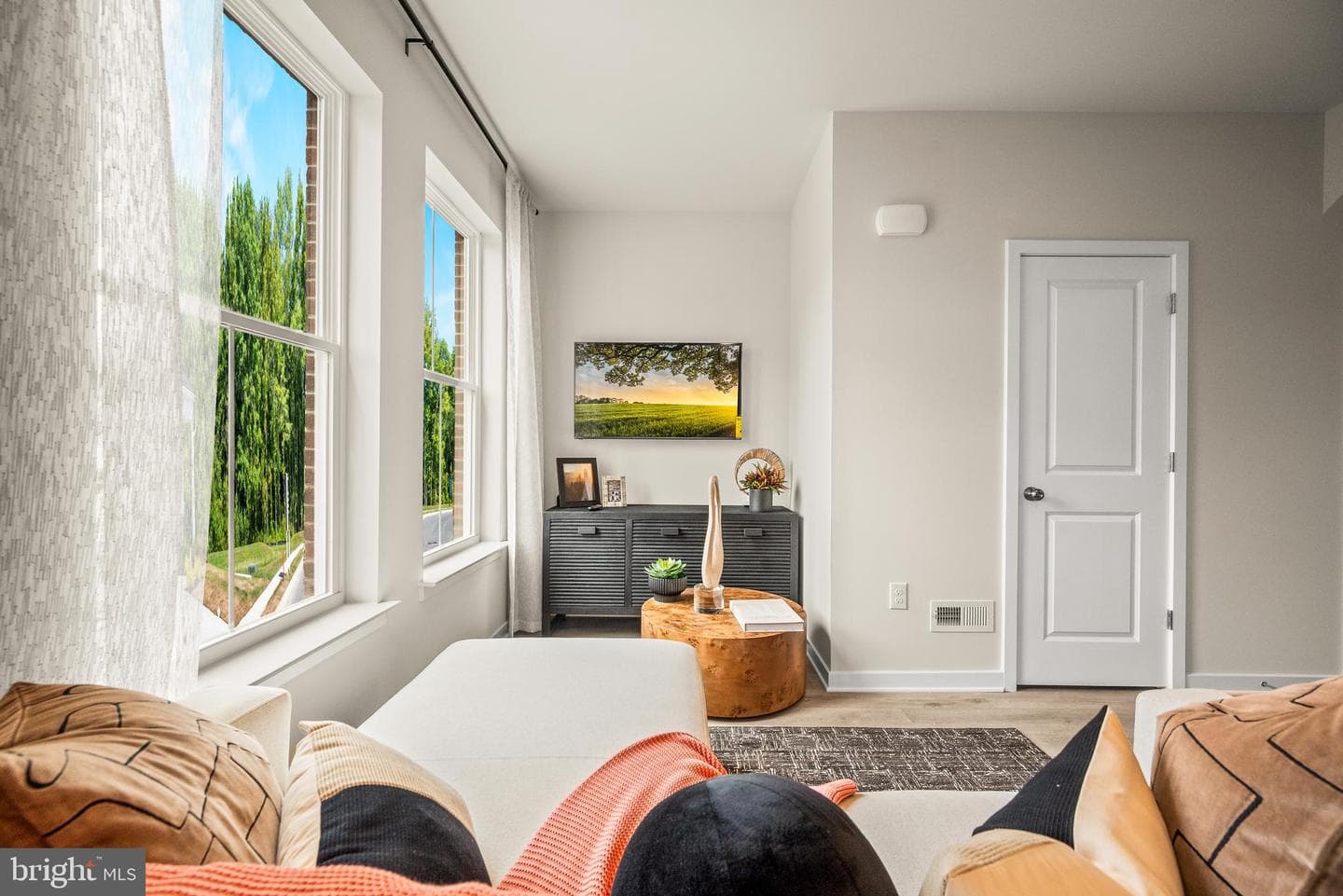 842 Graphite Drive photo 10