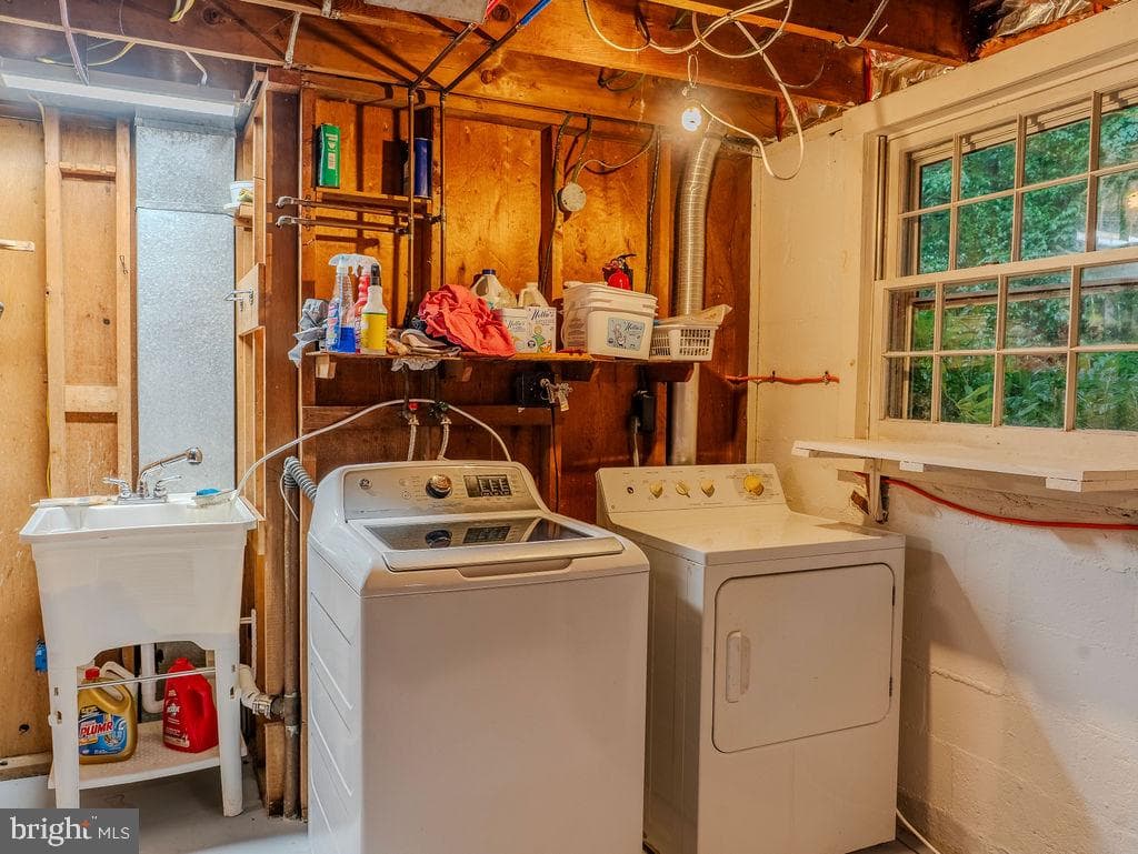 608 Whiteland Hunt Road photo 35