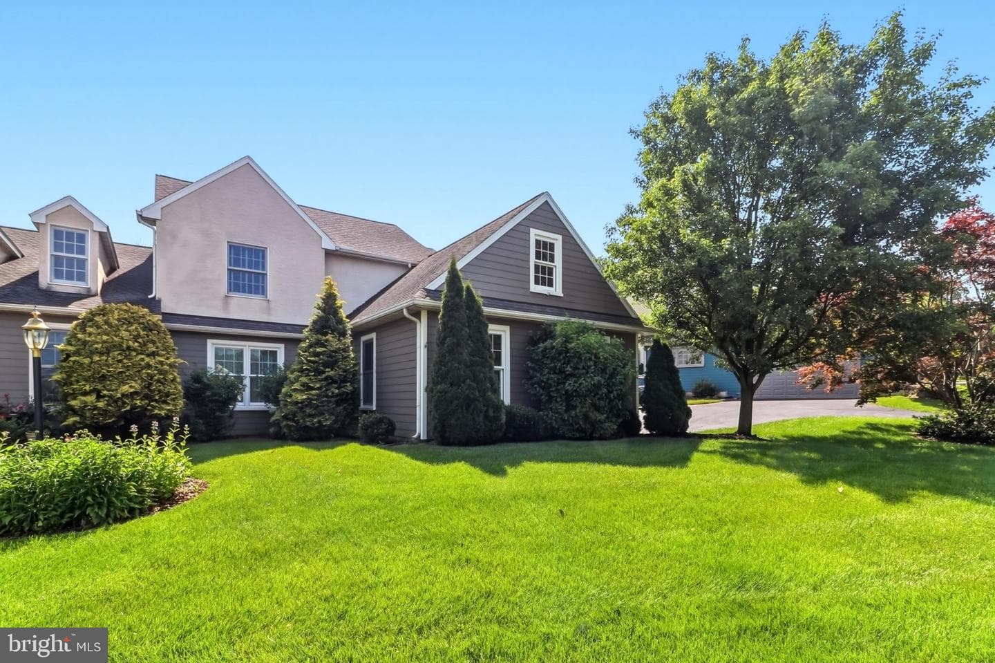 8 Parkside Drive photo 28