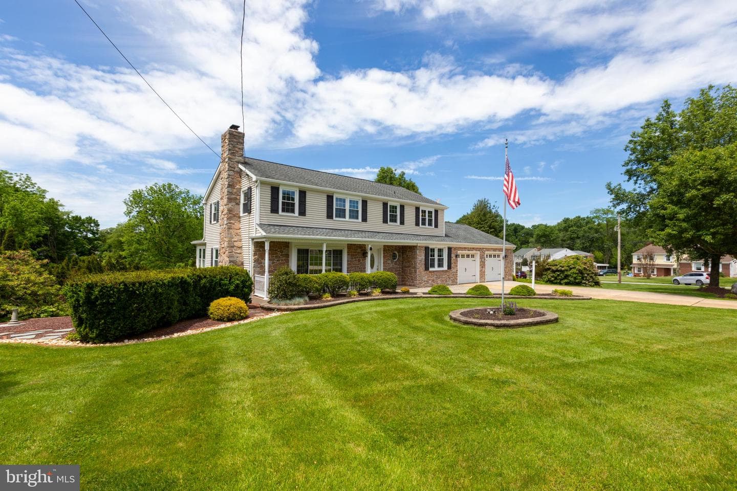1416 Gary Terrace photo 2