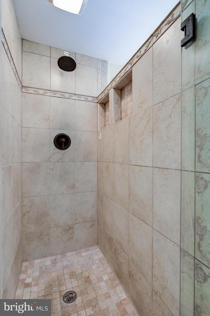 1416 Gary Terrace photo 28