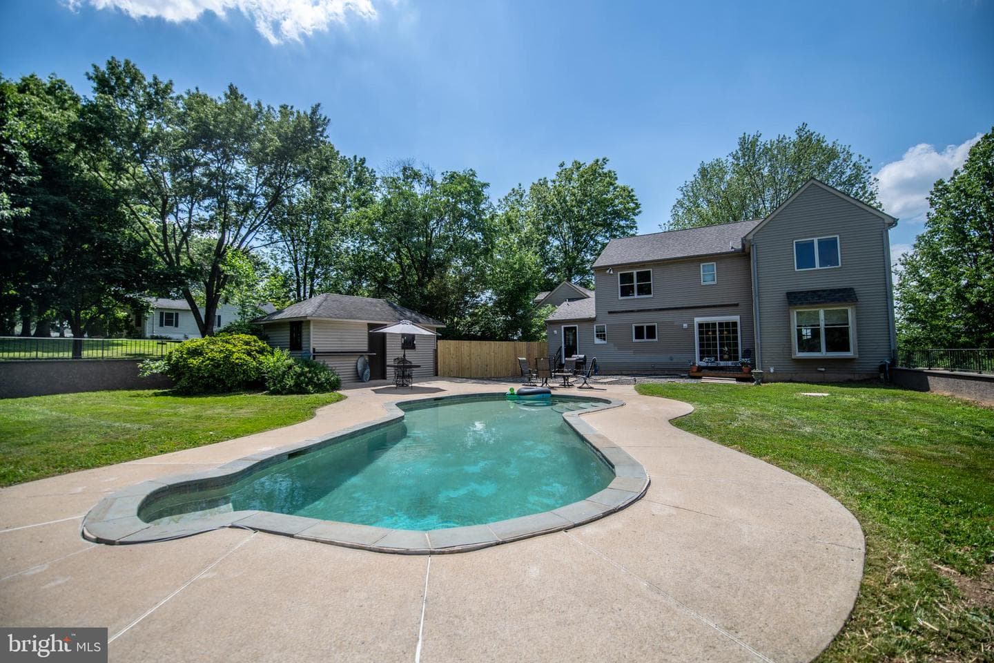 206 Reitnour Road photo 44