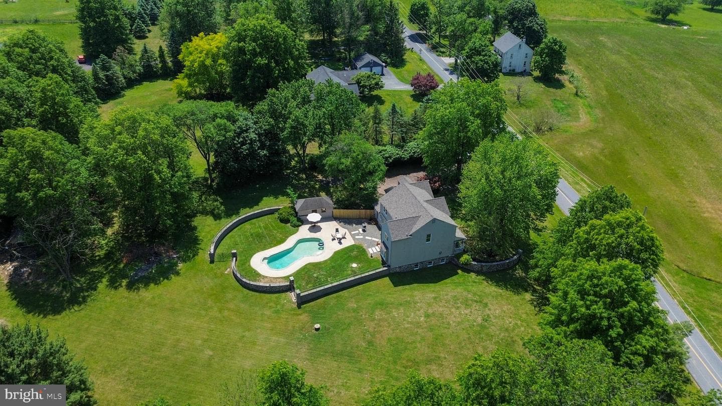 206 Reitnour Road photo 55