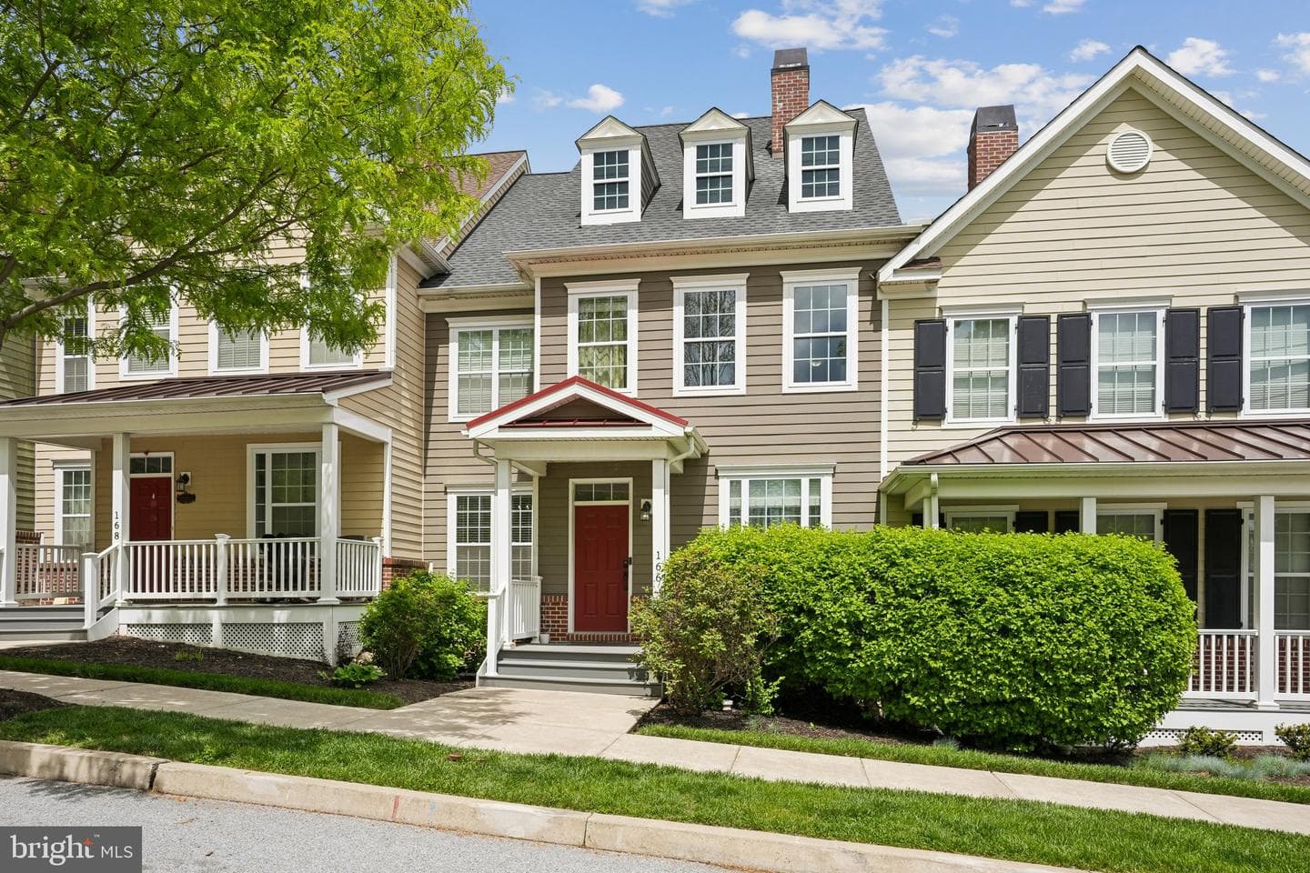 166 Shilling Avenue photo 23