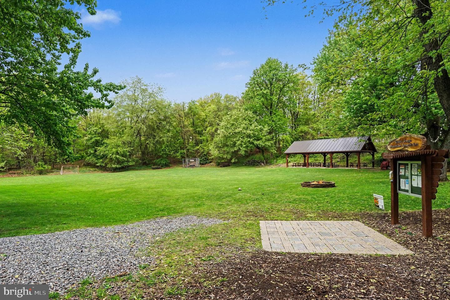 220 Jug Hollow Road photo 38