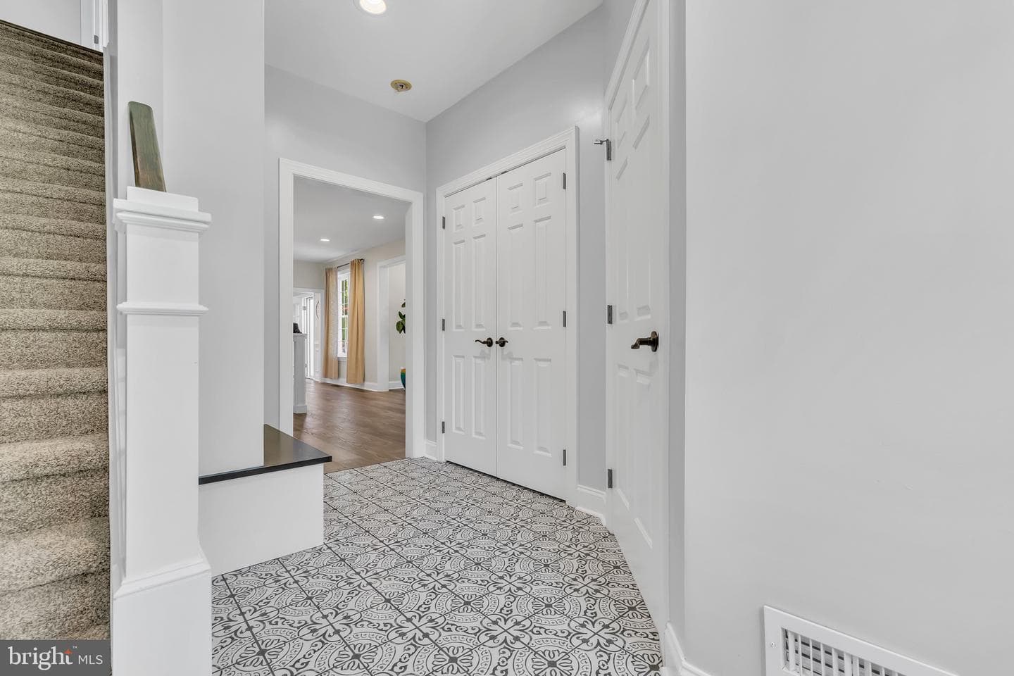 1734 Chantilly Lane photo 43