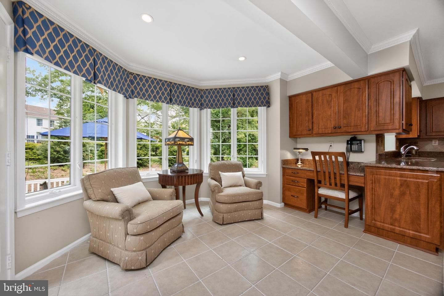 646 Perimeter Drive photo 19