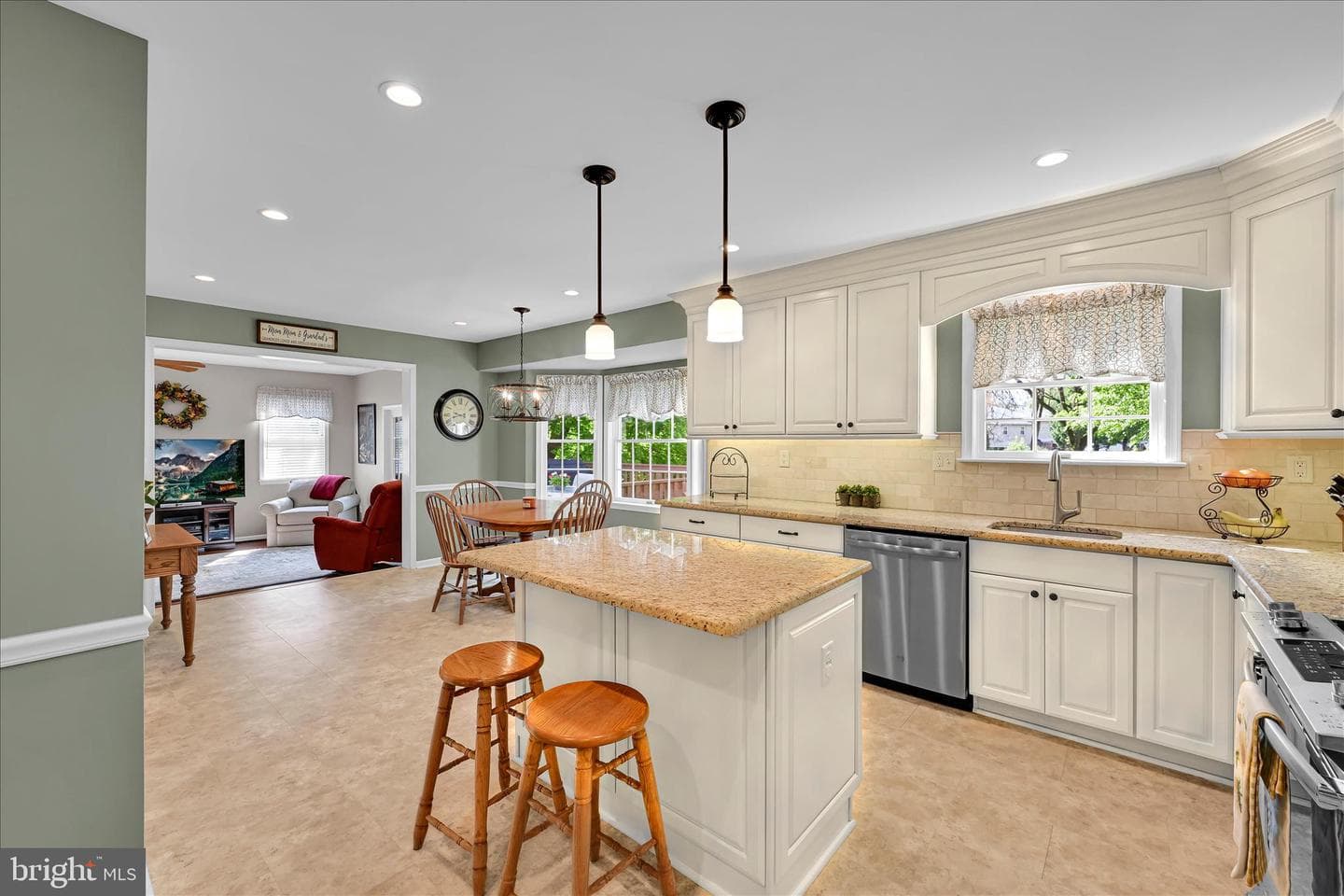 214 Mill Pond Drive photo 18