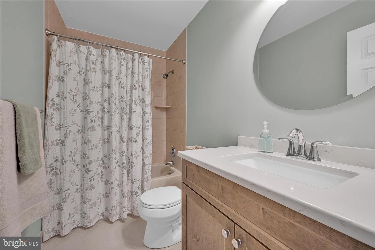 214 Mill Pond Drive photo 36