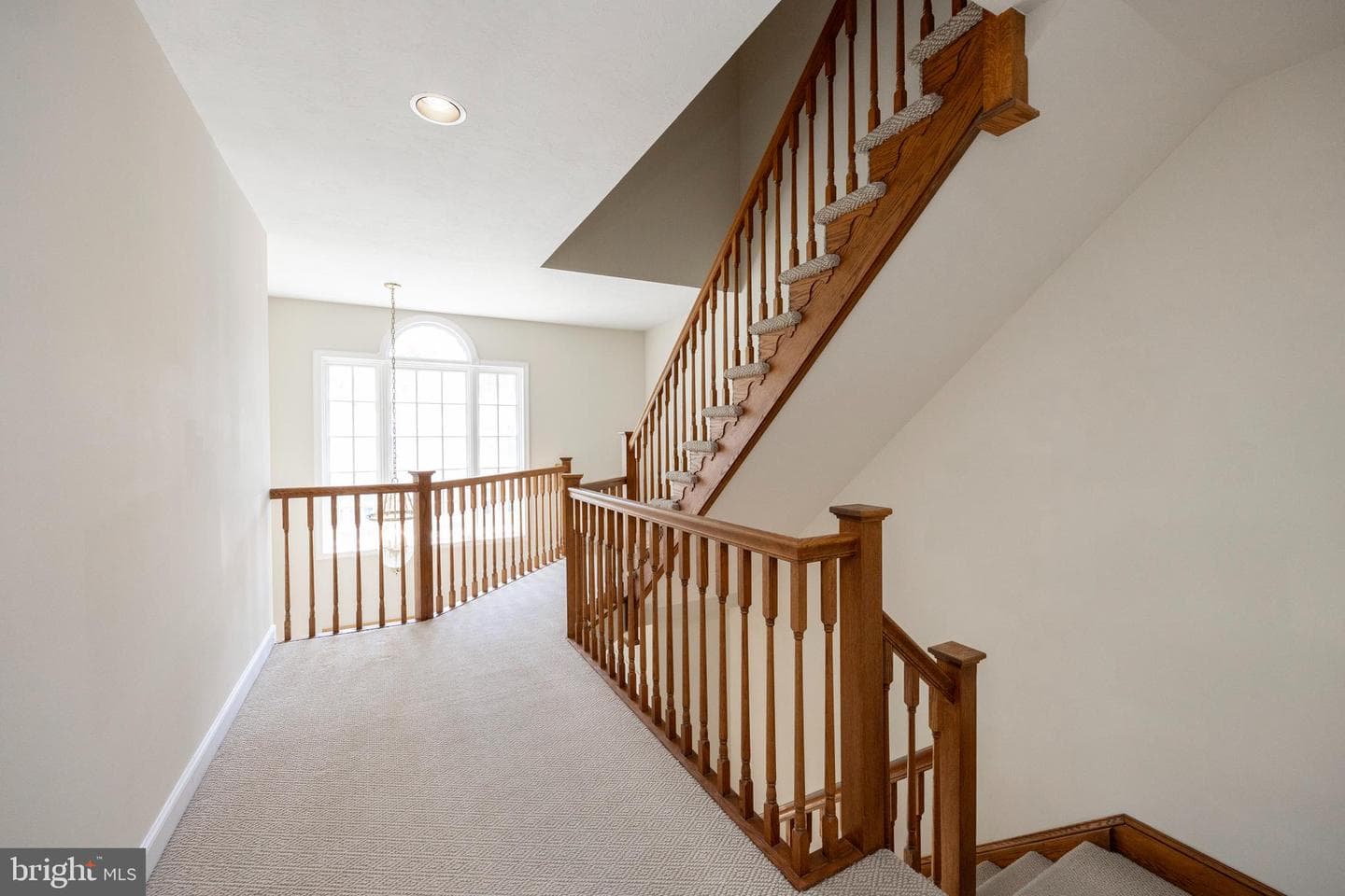 224 Cambridge Chase photo 23