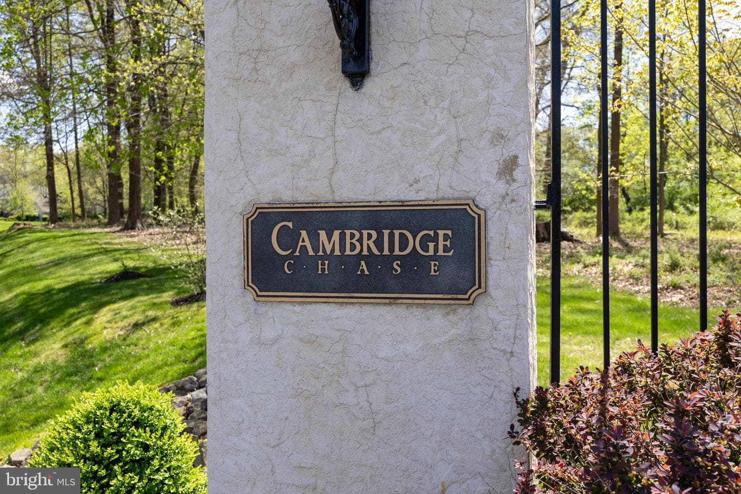 224 Cambridge Chase photo 40