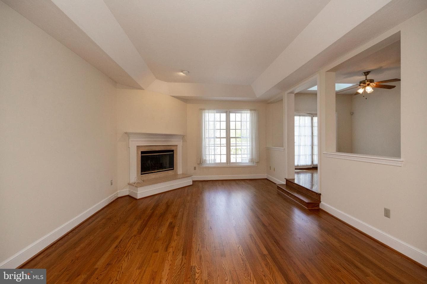 224 Cambridge Chase photo 7
