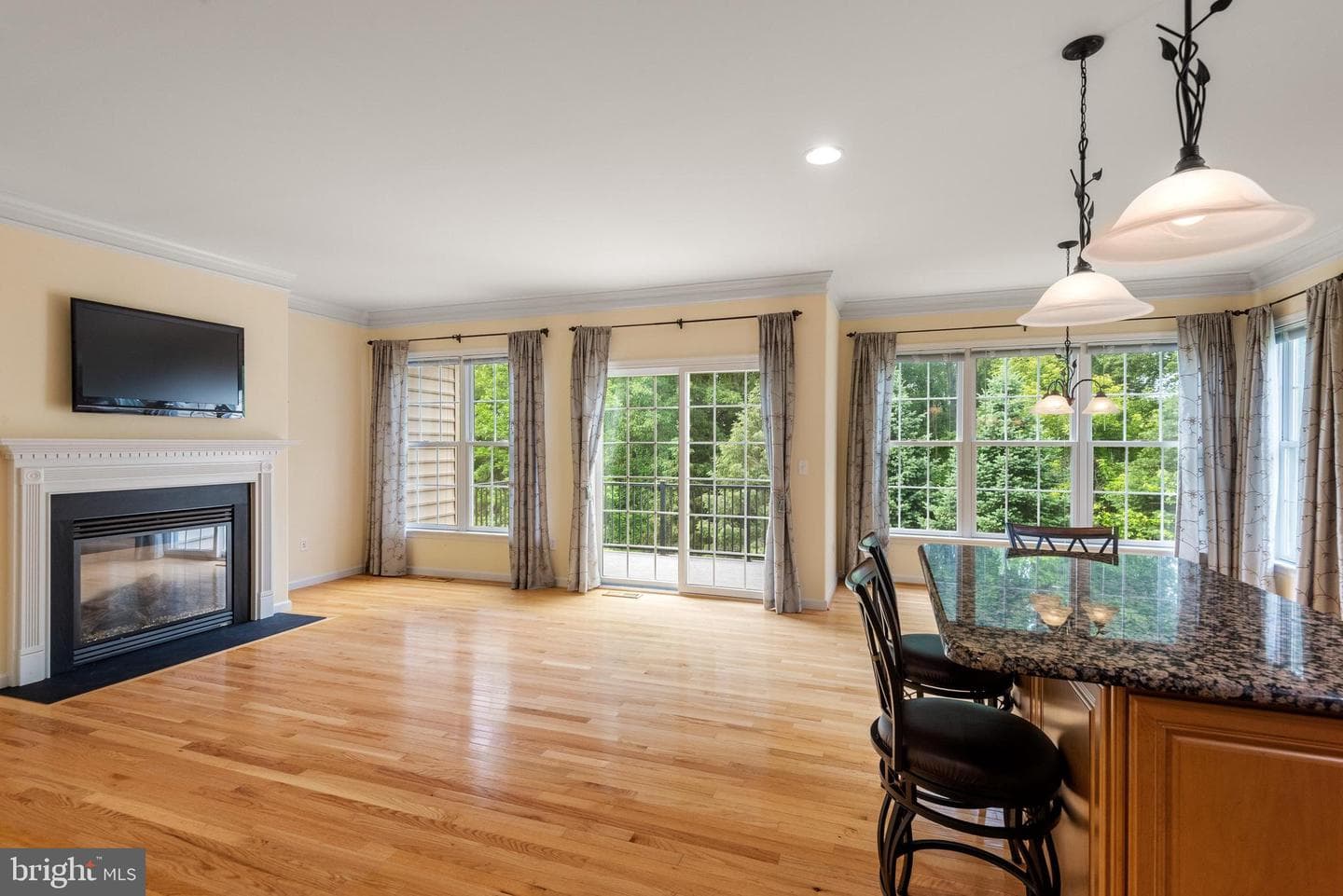 317 Hyde Park Road photo 12