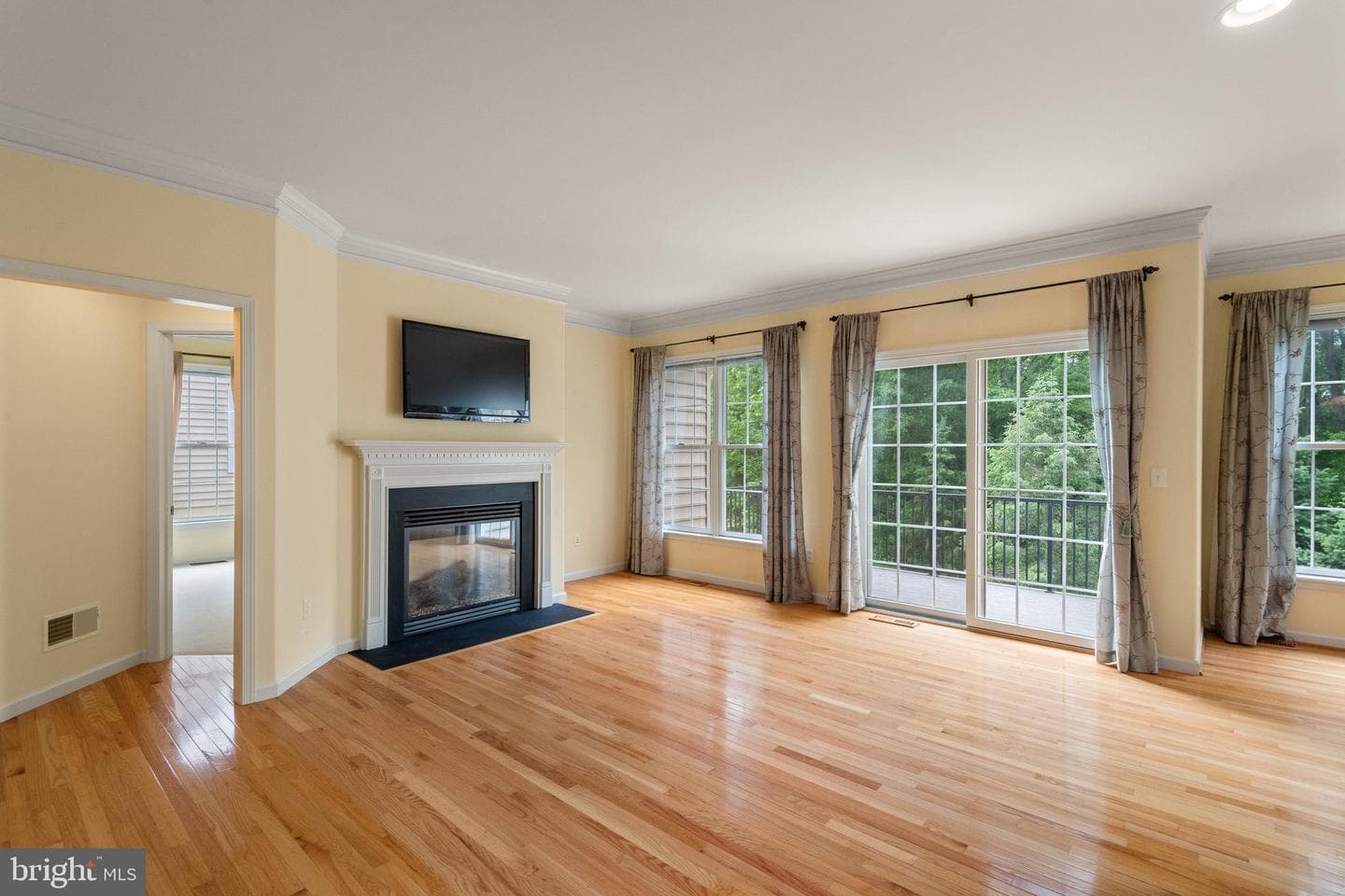 317 Hyde Park Road photo 14