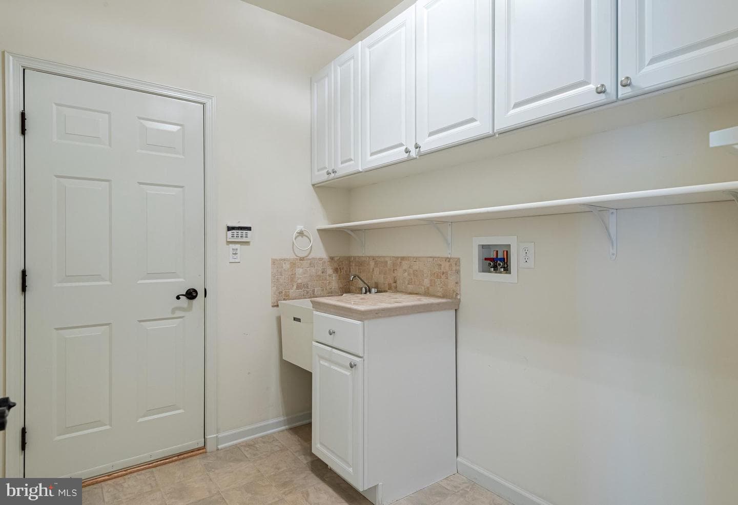 317 Hyde Park Road photo 29