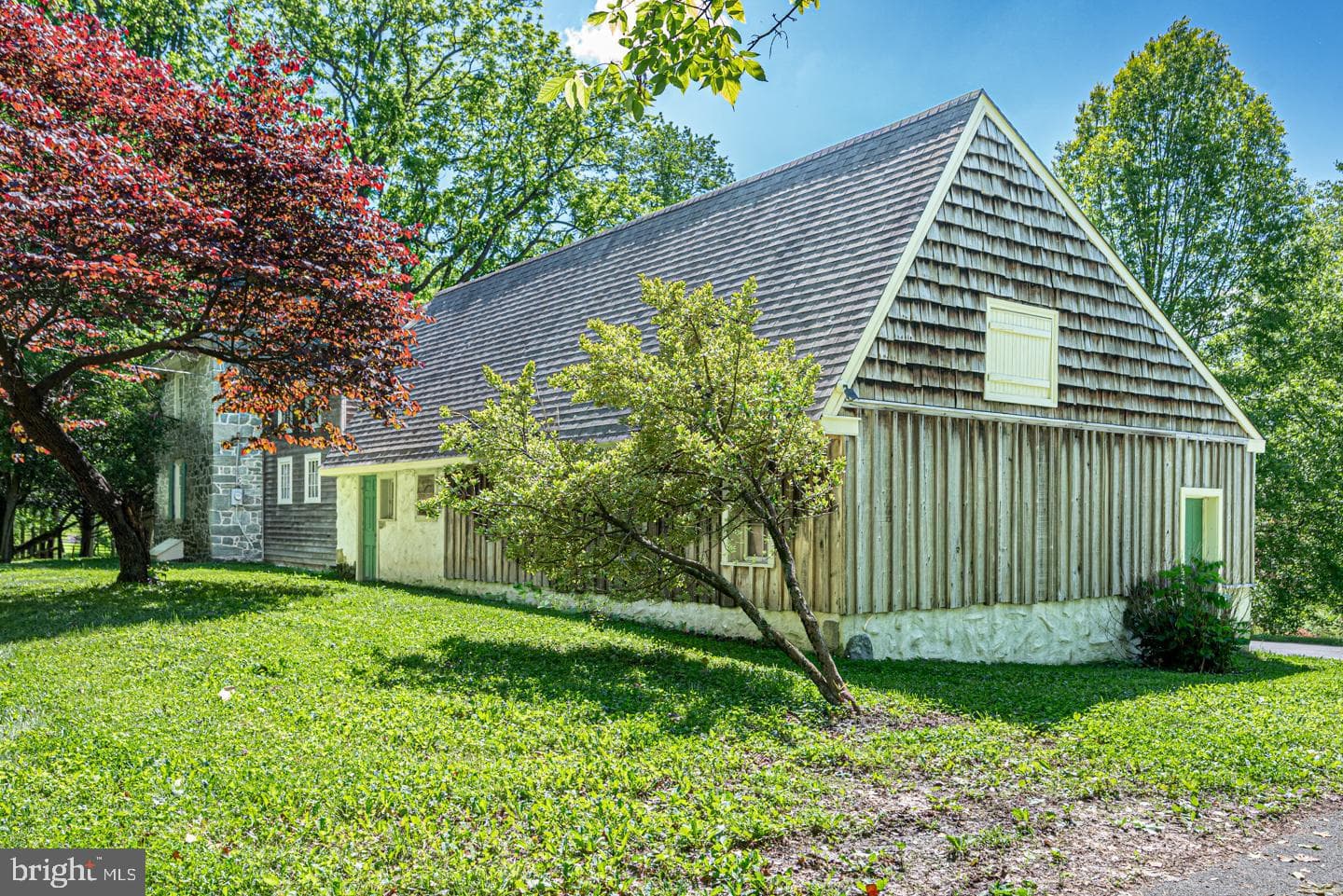 1110 W Street Rd photo 10