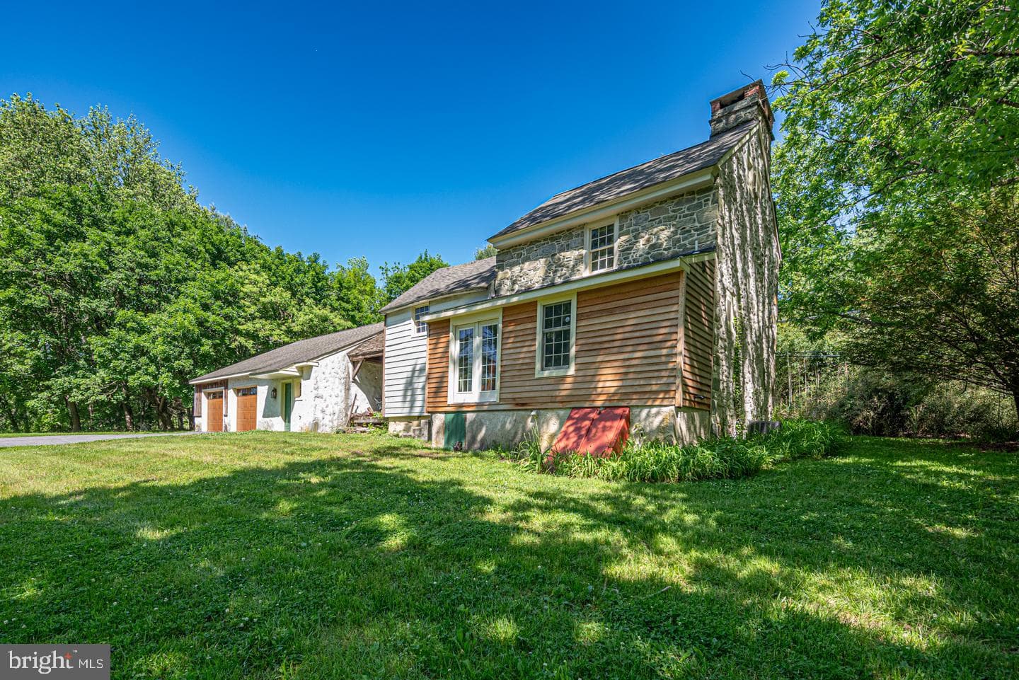 1110 W Street Rd photo 4