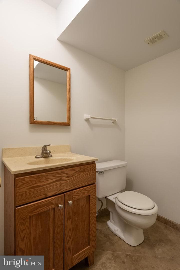 246 Friendship Drive photo 27