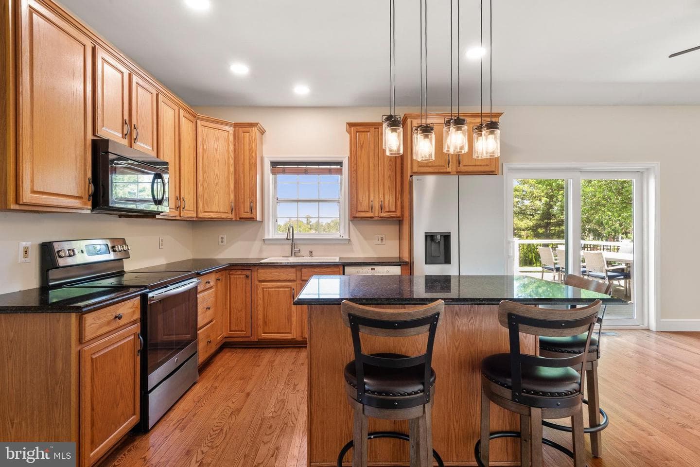 923 Chester Drive photo 8