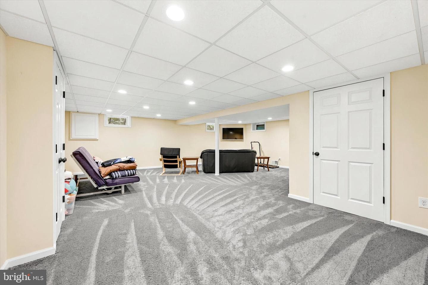 700 Broad View Road photo 24