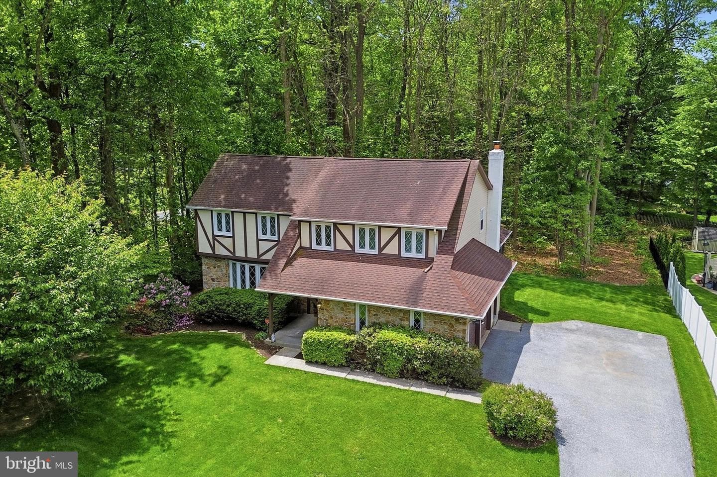 700 Broad View Road photo 38