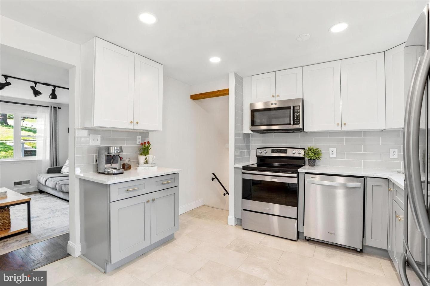 34 Sunset Dr photo 11