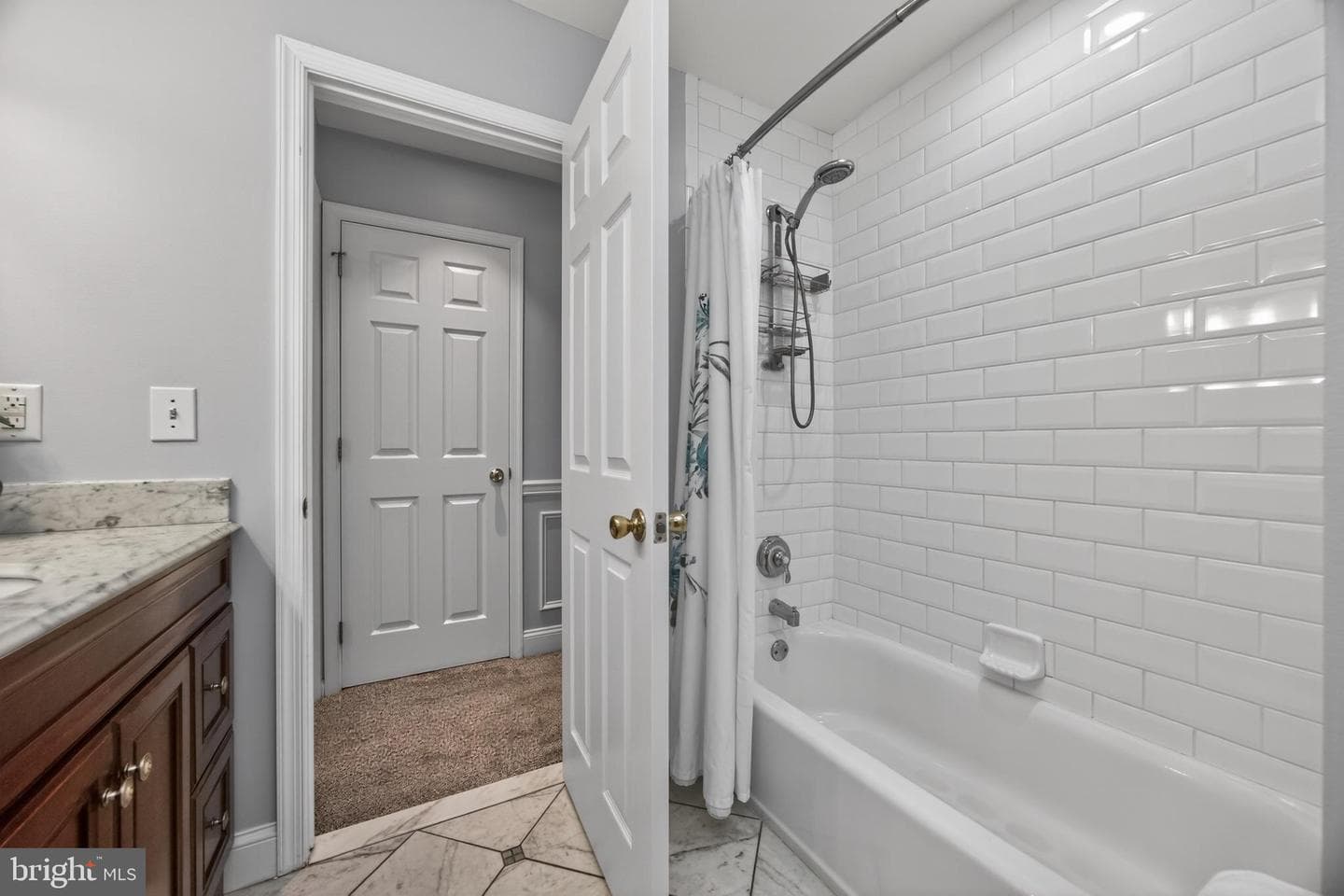 7 Jack Reynolds Way photo 35