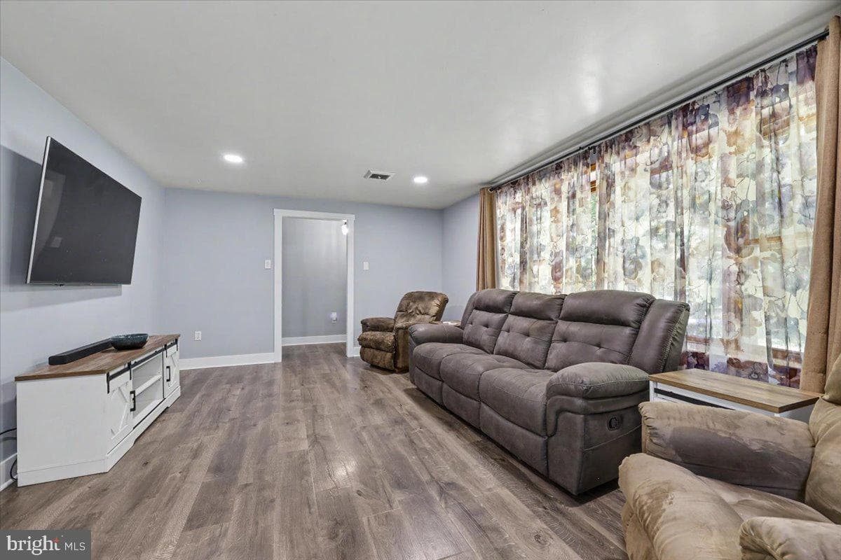 1199 Shenkel Road photo 16