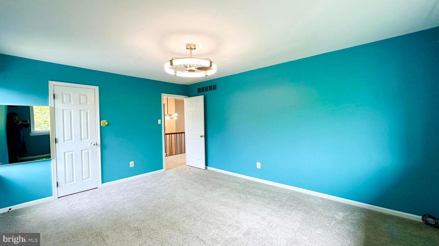 13 Painters Lane photo 39