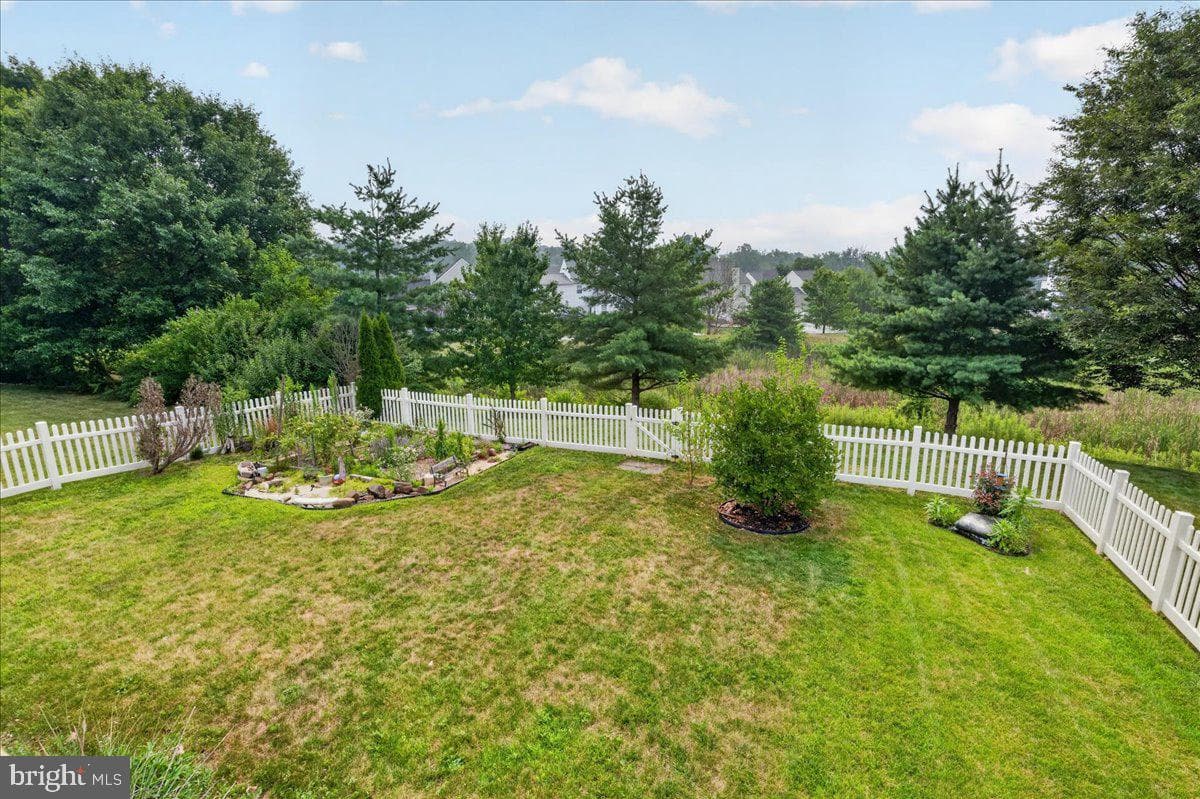 218 Stauffer Road photo 38
